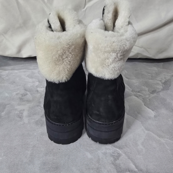 Timberland Teddy Fleece Waterproof Fold-Down Boots - Picture 3 of 7